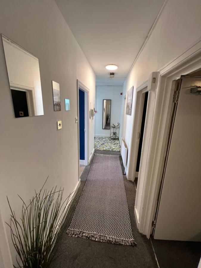 2-Bedroom Plus Living Room Flats Near Edgware Road ลอนดอน ภายนอก รูปภาพ