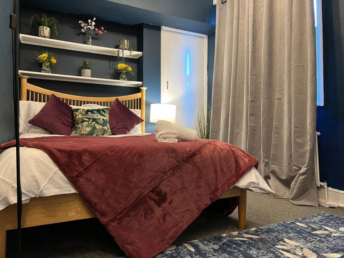 2-Bedroom Plus Living Room Flats Near Edgware Road ลอนดอน ภายนอก รูปภาพ